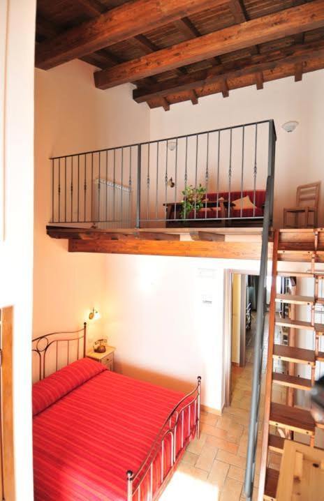 Azienda Agrituristica La Valle Del Sambuco Norcia Kültér fotó
